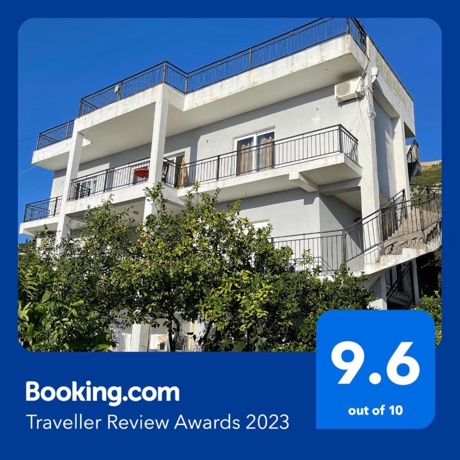 Azure Apartments By Kondo Stays Vlorë Exteriör bild
