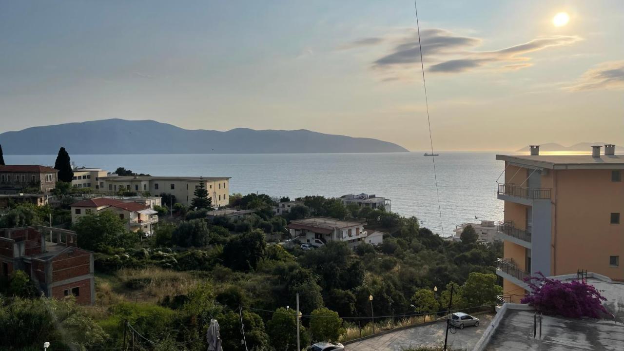 Azure Apartments By Kondo Stays Vlorë Exteriör bild